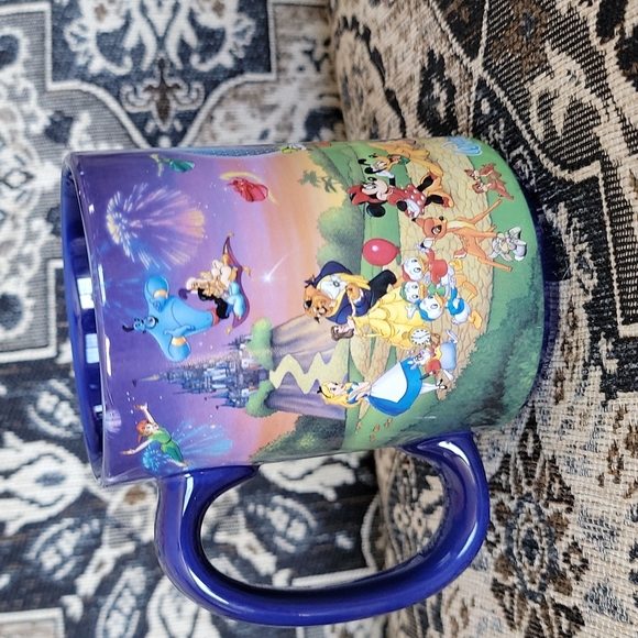 Walt Disney World Coffee Cup - Picture 3 of 6